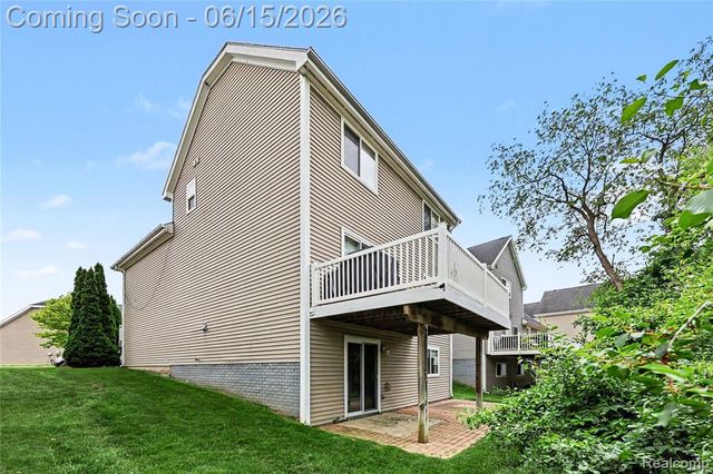 4448 Sunflower Circle, Clarkston, MI 48346