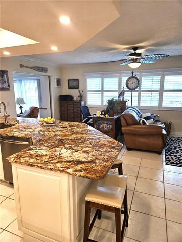 1706 S LAKESIDE COURT, Venice, FL 34293