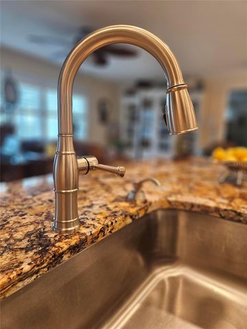 1706 S LAKESIDE COURT, Venice, FL 34293