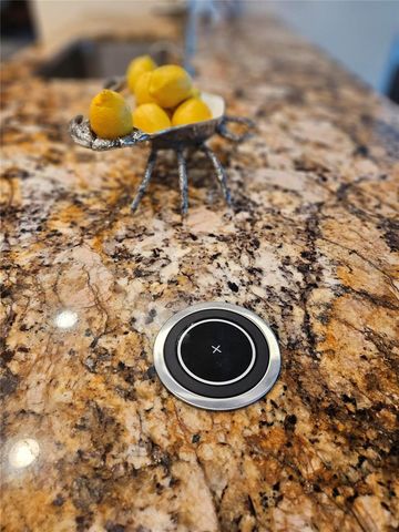 1706 S LAKESIDE COURT, Venice, FL 34293