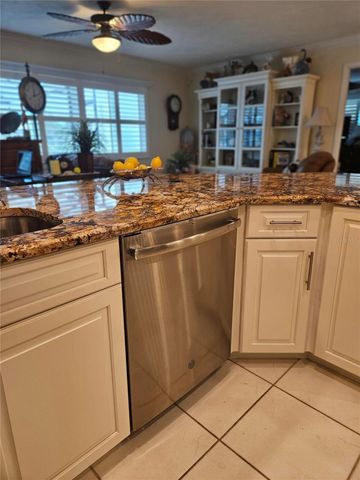 1706 S LAKESIDE COURT, Venice, FL 34293