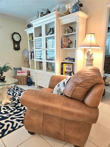 1706 S LAKESIDE COURT, Venice, FL 34293