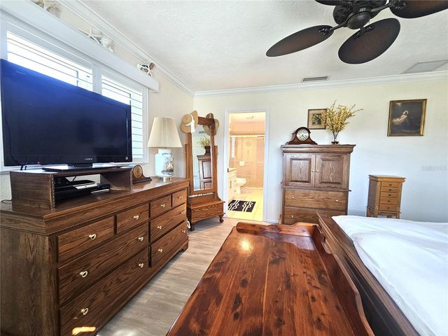 1706 S LAKESIDE COURT, Venice, FL 34293