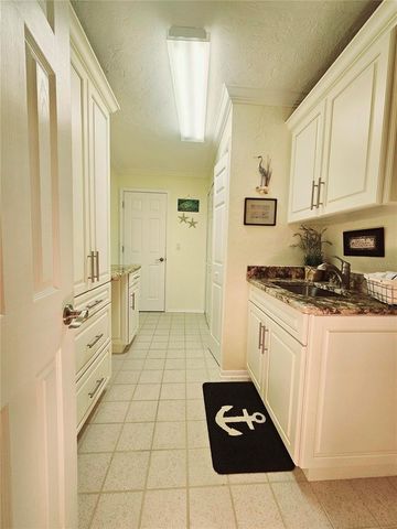 1706 S LAKESIDE COURT, Venice, FL 34293