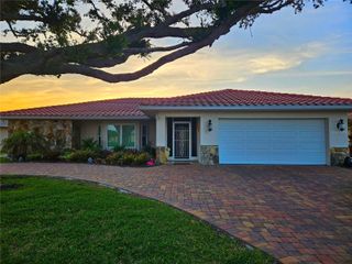 1706 S LAKESIDE COURT, Venice, FL 34293