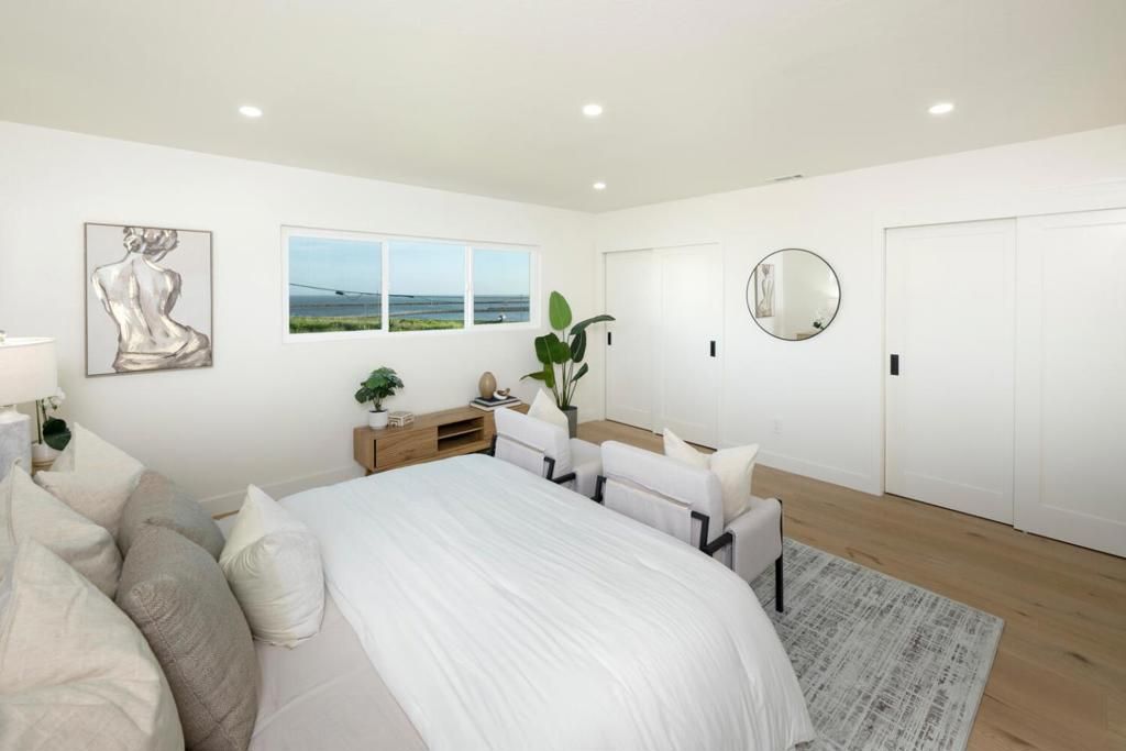 Image 19 of property listing at 355 Avenue Alhambra, El Granada, CA 94018