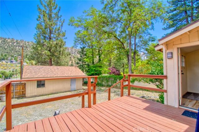 1131 Apple, Wrightwood, CA 92397