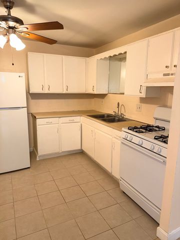262 E Haverhill St 2, Lawrence, MA 01841