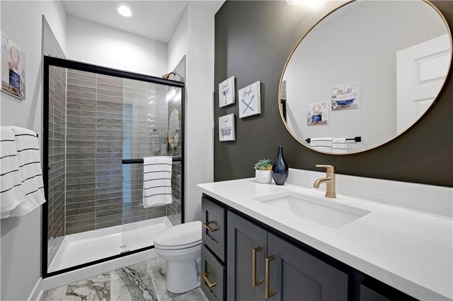 17424 Parkhill Street, Overland Park, KS 66221
