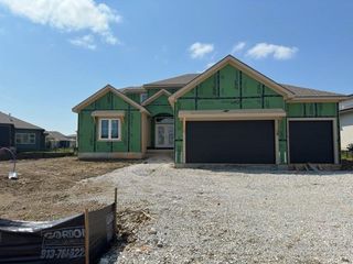 17424 Parkhill Street, Overland Park, KS 66221