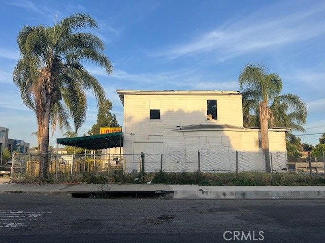 604 E Mission, Pomona, CA 91766