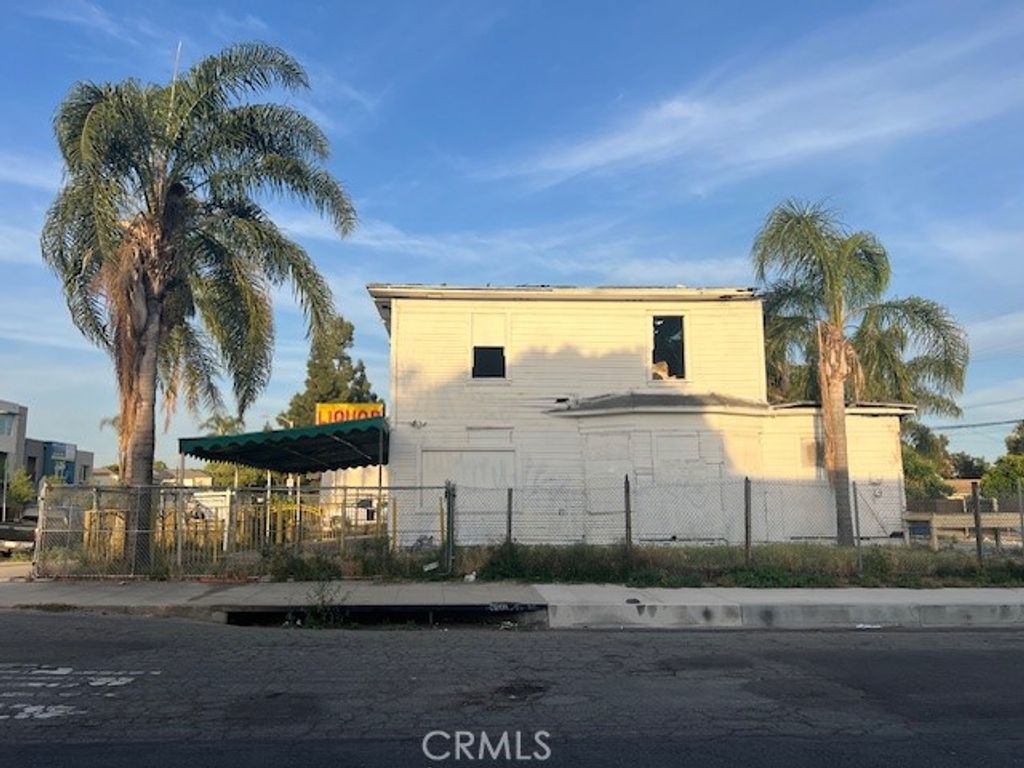 604 E Mission, Pomona, CA 91766