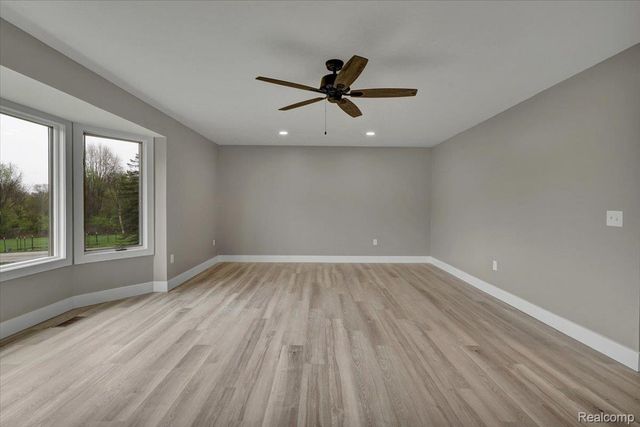 7341 Wood Pointe Drive, Almont Township, MI 48003