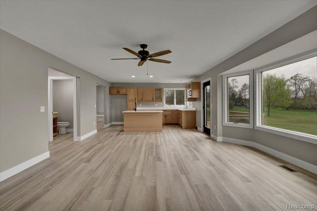 7341 Wood Pointe Drive, Almont Township, MI 48003