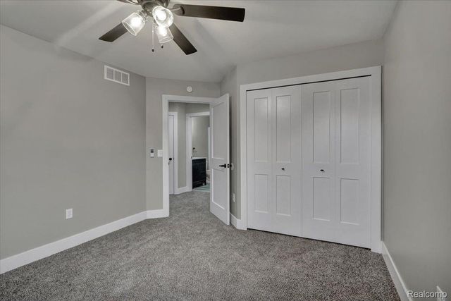 7341 Wood Pointe Drive, Almont Township, MI 48003
