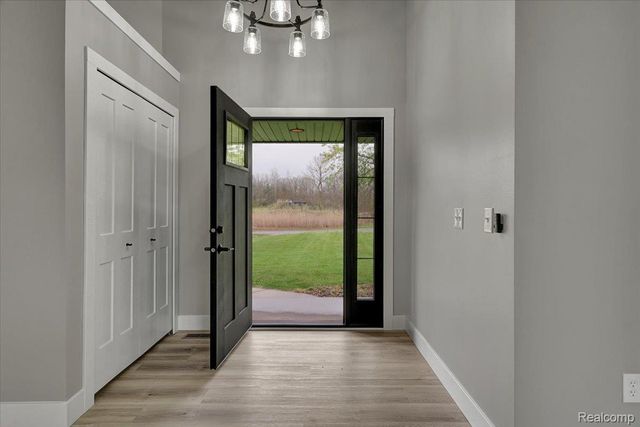 7341 Wood Pointe Drive, Almont Township, MI 48003