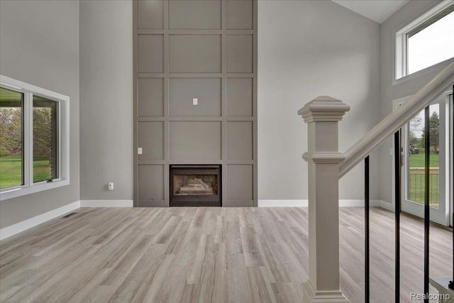 7341 Wood Pointe Drive, Almont Township, MI 48003