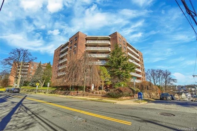 315 King Street 1B, Port Chester, NY 10573