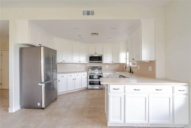 2575 Rale Drive, Palmdale, CA 93550