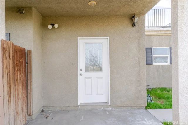 2575 Rale Drive, Palmdale, CA 93550