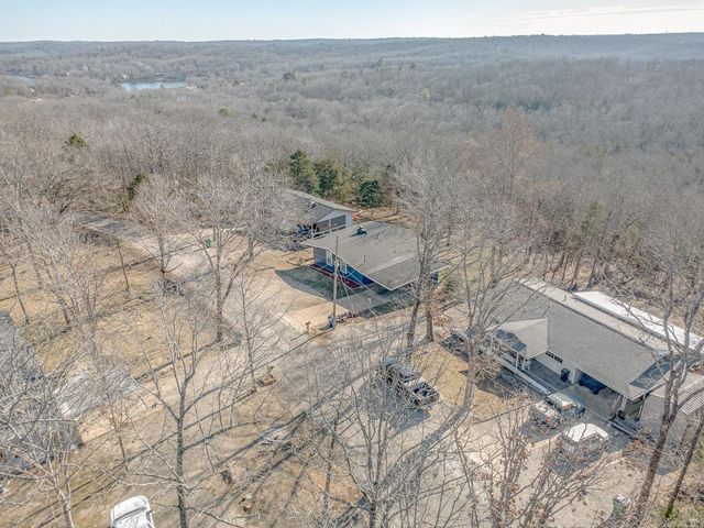 10 Catawba Circle, Cherokee Village, AR 72529