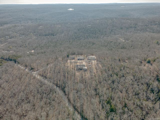 10 Catawba Circle, Cherokee Village, AR 72529