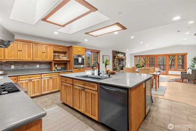 11725 122nd Avenue NW, Gig Harbor, WA 98329