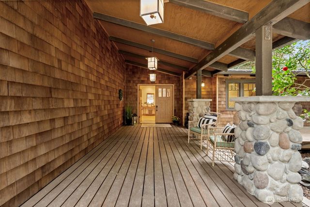 11725 122nd Avenue NW, Gig Harbor, WA 98329