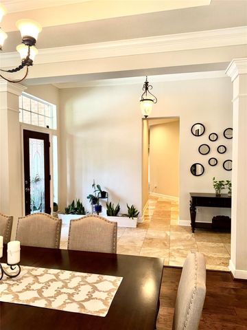 3 Rockledge Drive, The Woodlands, TX 77382