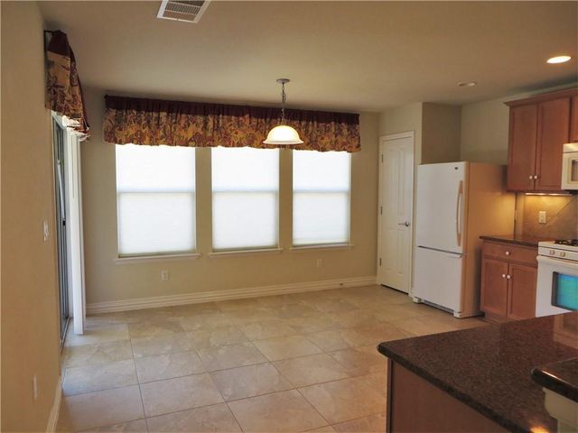 109 Eisenhower CT, Georgetown, TX 78633