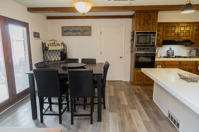 1311 Holiday Drive, Plainview, TX 79072