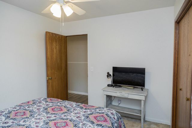 1311 Holiday Drive, Plainview, TX 79072