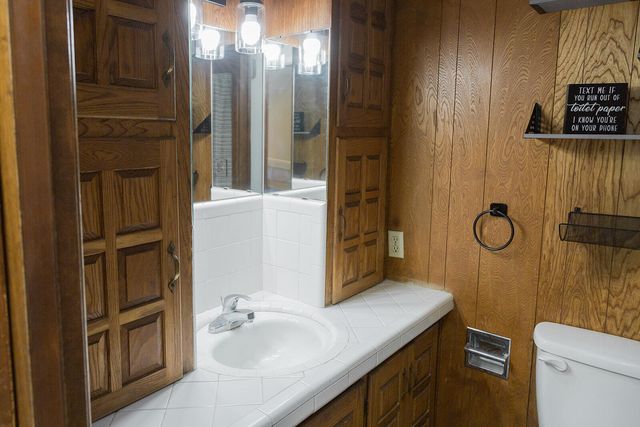 1311 Holiday Drive, Plainview, TX 79072