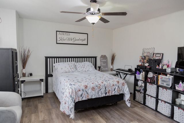 1311 Holiday Drive, Plainview, TX 79072