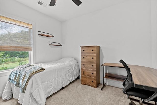 9104 SW 10th Terrace, Lee's Summit, MO 64064