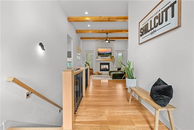 9104 SW 10th Terrace, Lee's Summit, MO 64064