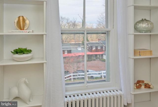 3697 RIVER, Lumberville, PA 18933