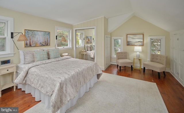 3697 RIVER, Lumberville, PA 18933