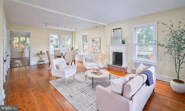 3697 RIVER, Lumberville, PA 18933