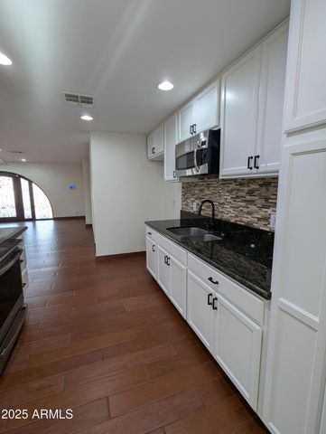 6511 W Fremont Road, Laveen, AZ 85339