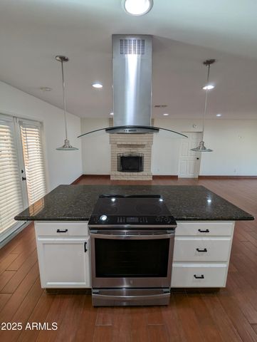 6511 W Fremont Road, Laveen, AZ 85339