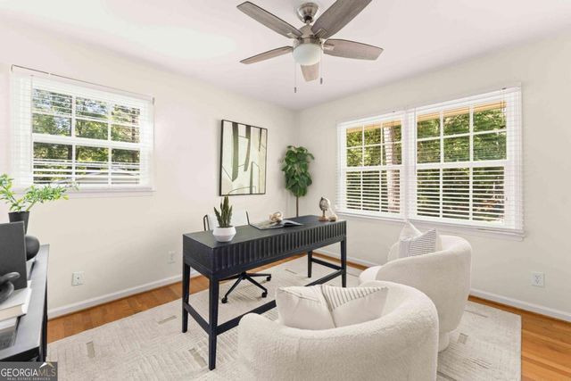1677 Rochelle Drive, Dunwoody, GA 30338