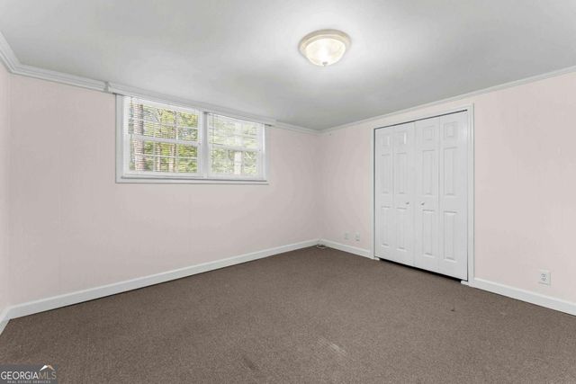 1677 Rochelle Drive, Dunwoody, GA 30338