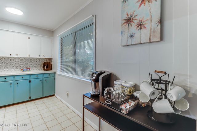 807 Mills Avenue, Gulfport, MS 39501