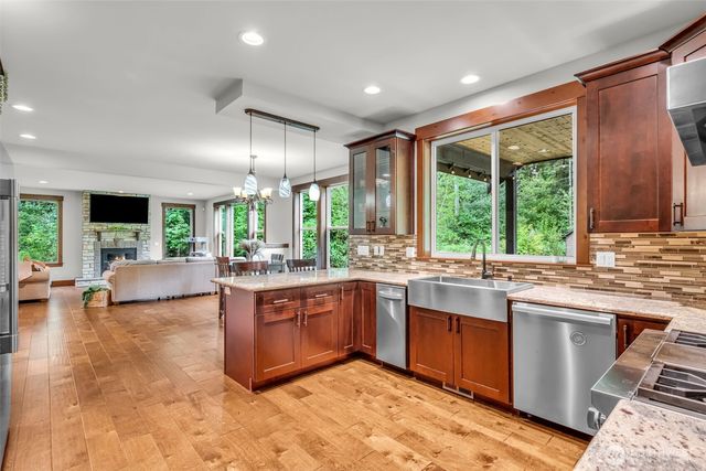 11033 137th Avenue NE, Lake Stevens, WA 98258
