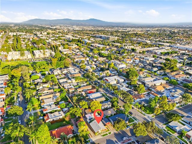 308 Drake Avenue, Fullerton, CA 92832