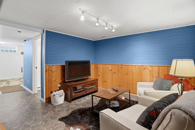 6928 Logan Avenue S, Richfield, MN 55423