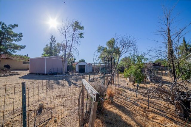 8899 Camphor Avenue, Hesperia, CA 92345
