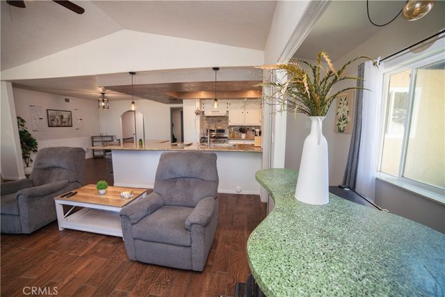 8899 Camphor Avenue, Hesperia, CA 92345