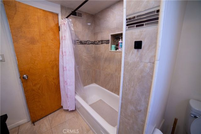 8899 Camphor Avenue, Hesperia, CA 92345